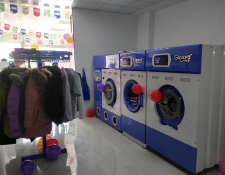 衡水一臺干洗機(jī)多少錢?投資什么設(shè)備比較好?