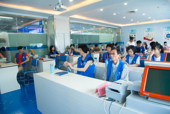 洗衣店加盟店排名 我們一定要選擇專業(yè)的洗衣加盟品牌